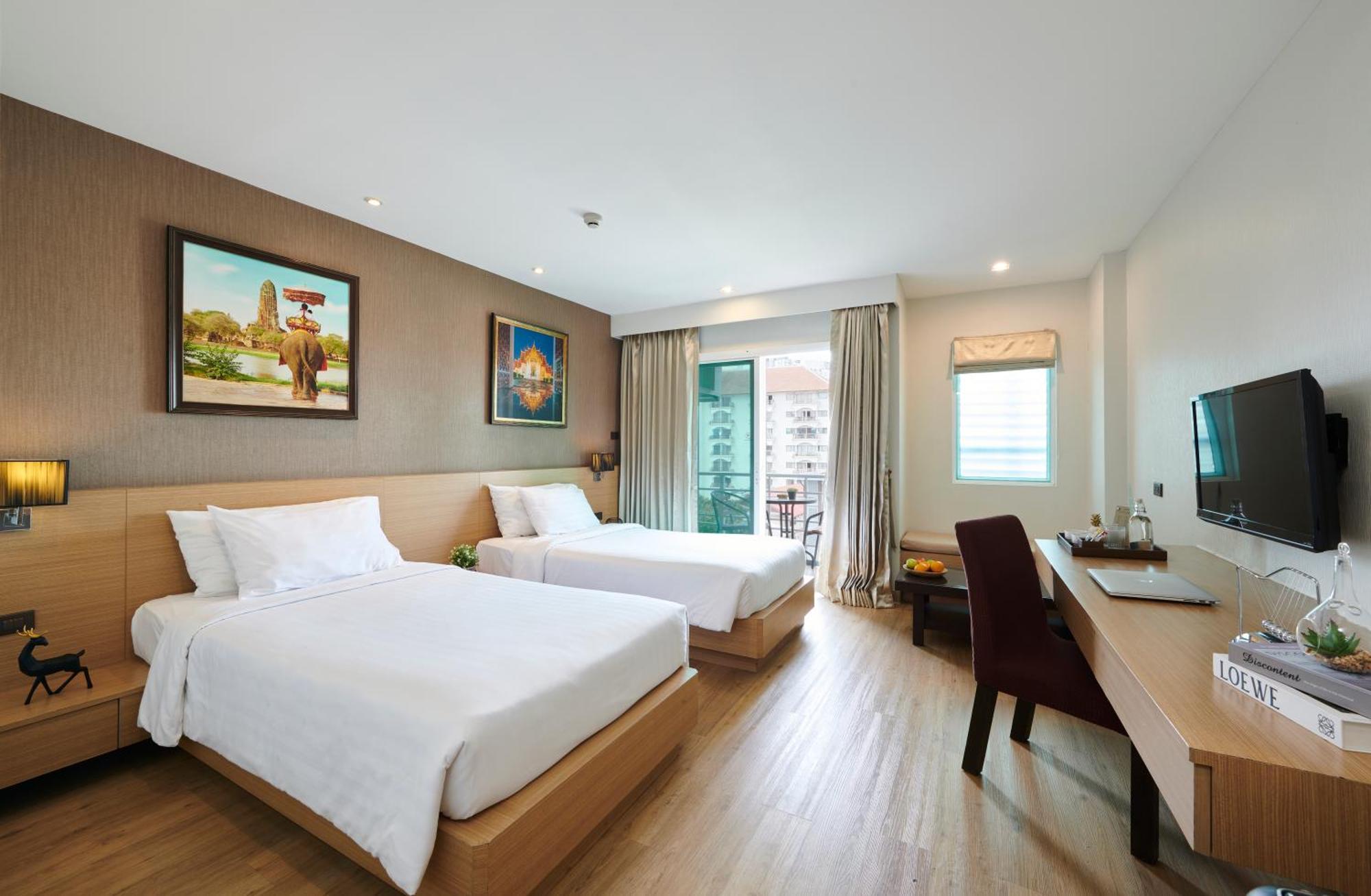 Hotel Adelphi Pattaya Exteriér fotografie