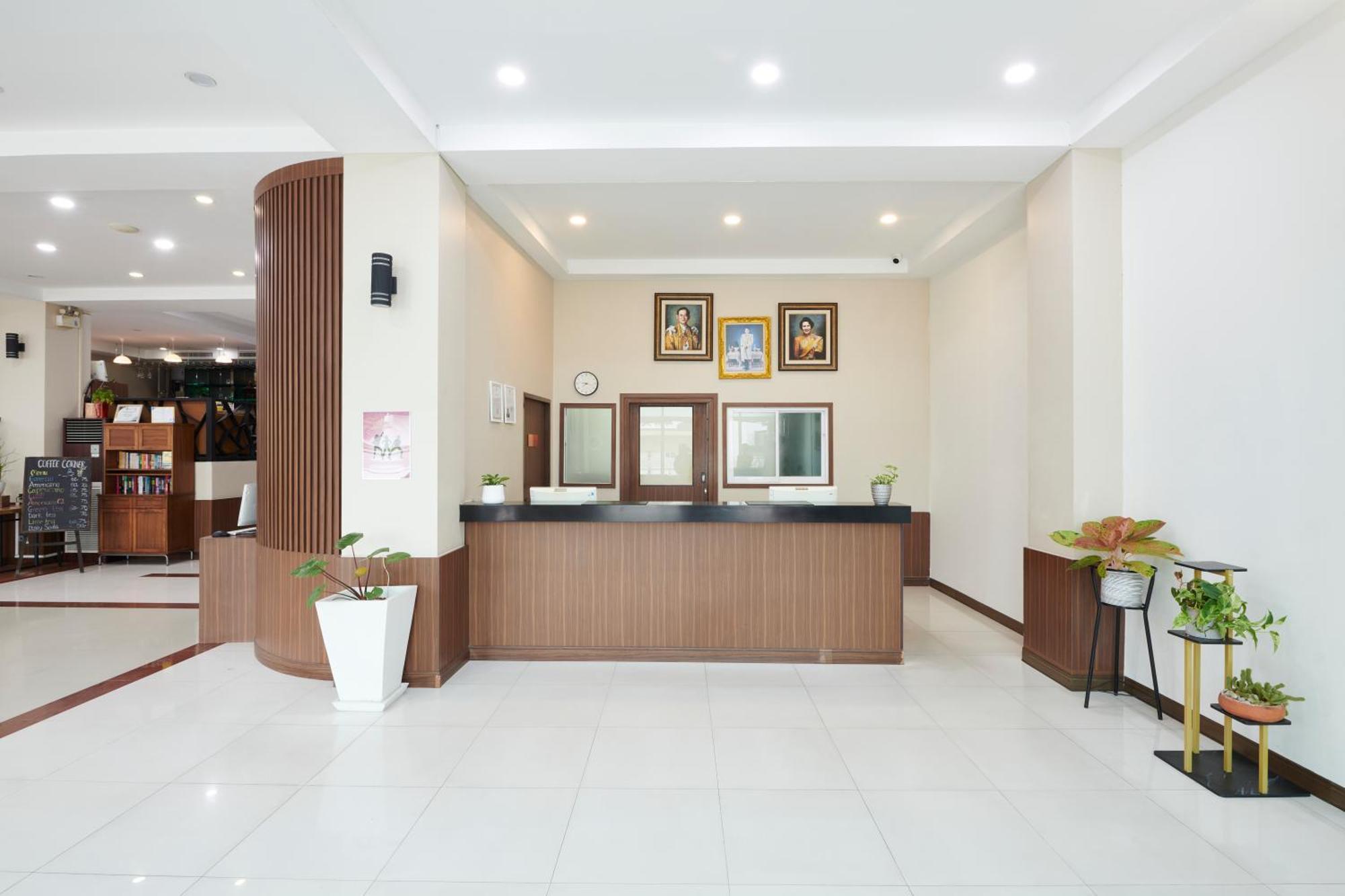 Hotel Adelphi Pattaya Exteriér fotografie